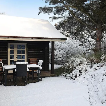 5 Person Holiday In *
